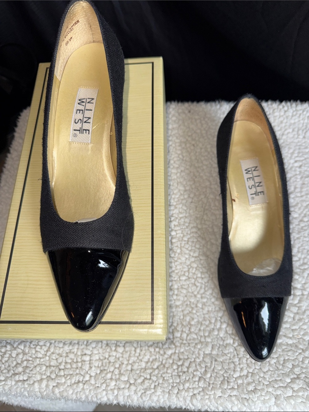 Nine West Black Pointed Toe Patent-Cap Pumps